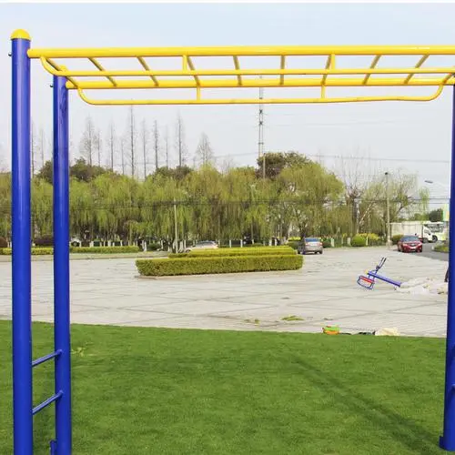 幼兒園的網(wǎng)球拍怎么玩